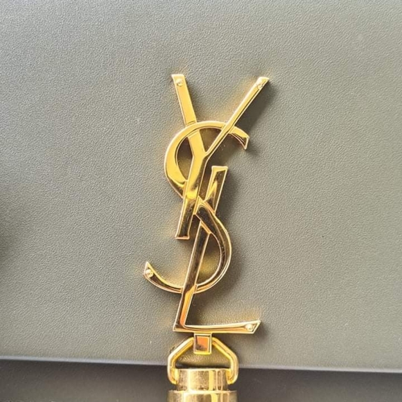 YSL olive green tassel - Picture 3 of 8